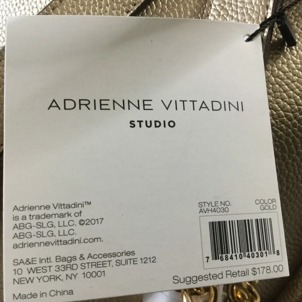 Adrienne Vittadini New With Tags Shimmering Quilted Backpack